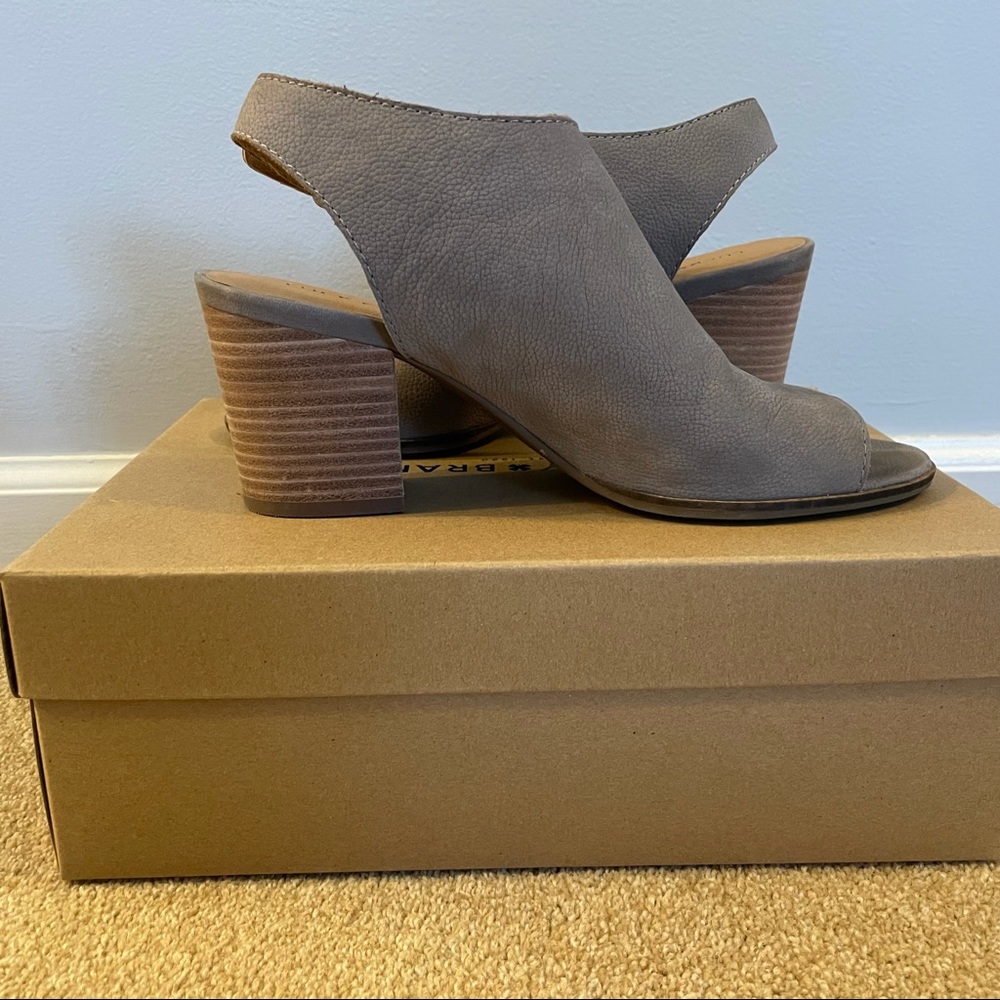 Lucky Brand Grey Bootie Heel Size 8.5